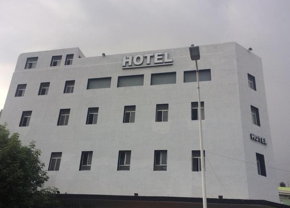 Hotel Vigo Гвадалахара Екстер'єр фото