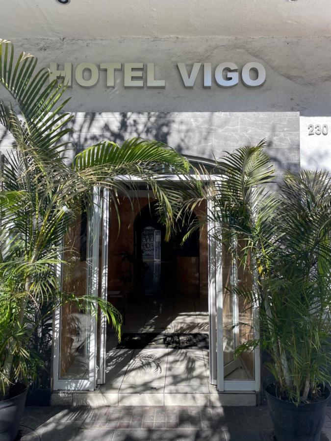 Hotel Vigo Гвадалахара Екстер'єр фото